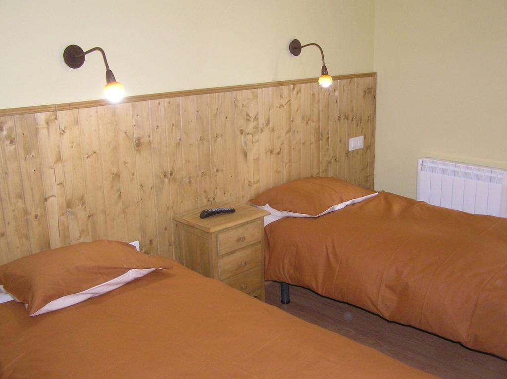 Hostal Rural Las Cuatro Calles San Martín del Pimpollar Dış mekan fotoğraf