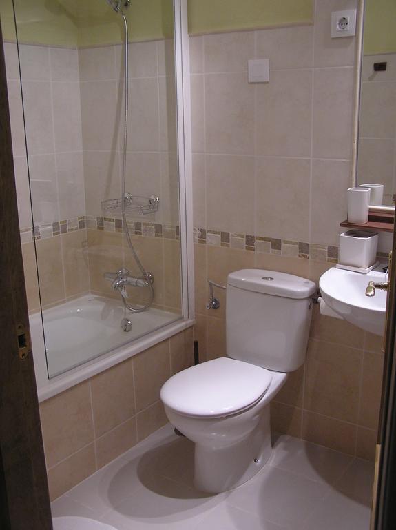Hostal Rural Las Cuatro Calles San Martín del Pimpollar Dış mekan fotoğraf